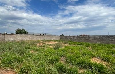 Terreno à venda – Condomínio Terraville