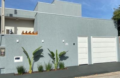 Casa usada à venda – Jardim Paranapunga