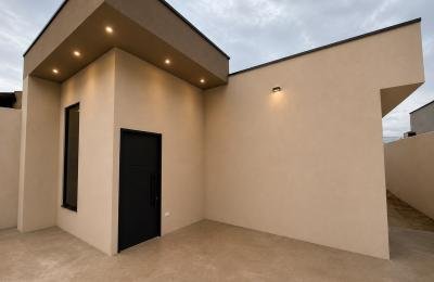 Casa nova à venda – Nova Europa